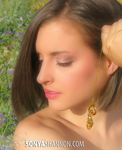 Goddess Necklace for 3 Bares Naturist Web Site